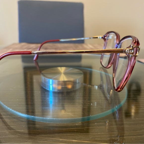 Gucci Women's Glasses in Rich Burgundy - Picture 2 of 6